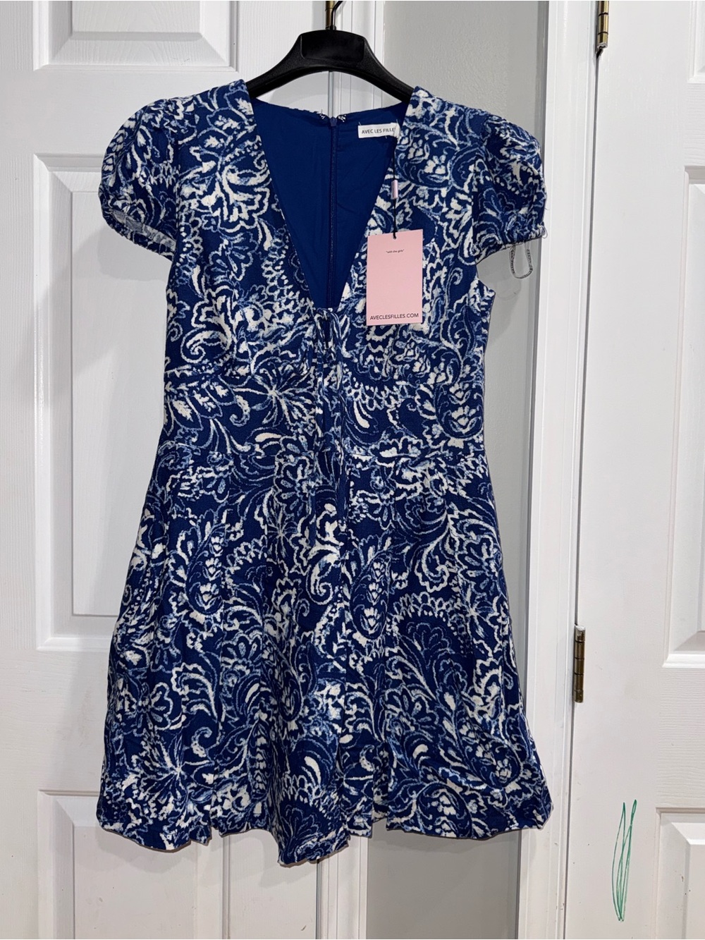 Avec Les Filles Navy and White Floral women’s dress